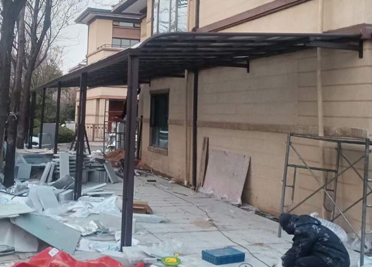 北京萬(wàn)科樓盤(pán)雨棚工程